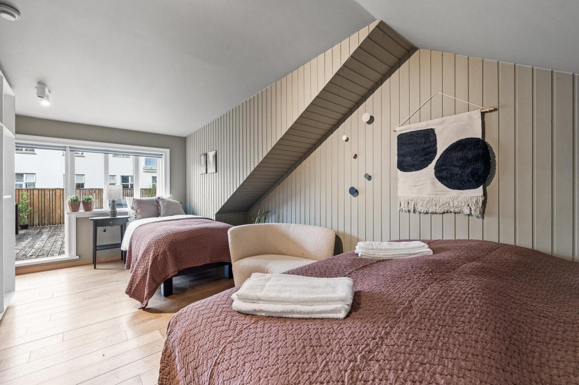 Massive Villa In Downtown Reykjavik With A Sauna 외부 사진